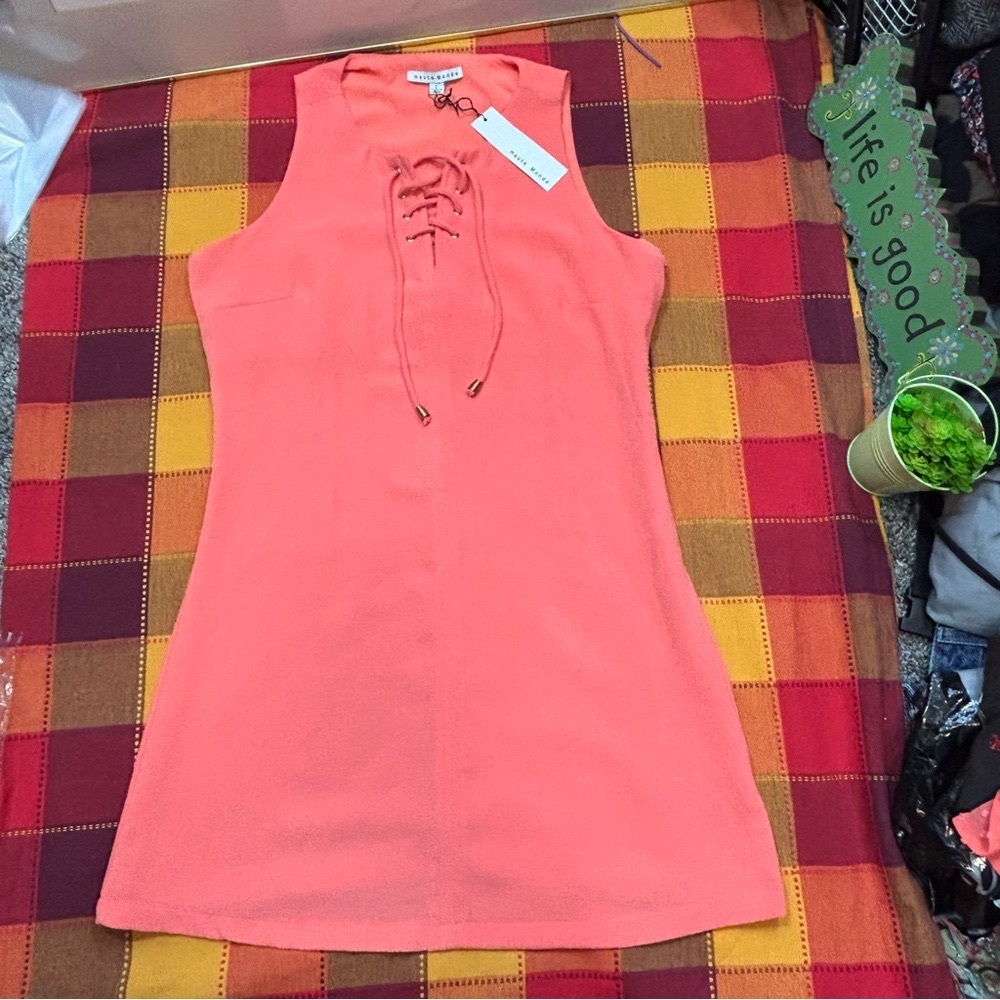 Coral Sleeveless Lace-Up dress - Picture 2 of 12